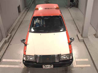 TOYOTA CROWN COMFORT 2017