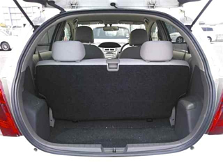 TOYOTA VITZ 2008
