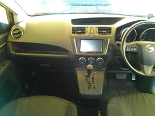 NISSAN LAFESTA 2015