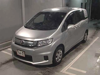 HONDA FREED 2016