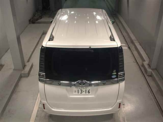 TOYOTA VOXY 2019