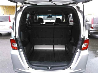 HONDA FREED 2016