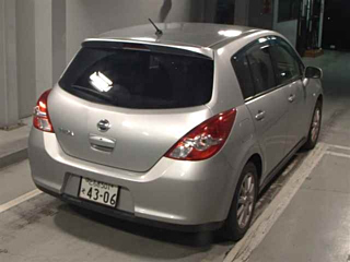 NISSAN TIIDA 2012
