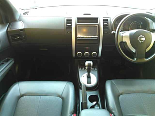 NISSAN X-TRAIL 2010