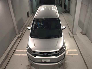 TOYOTA VOXY 2015