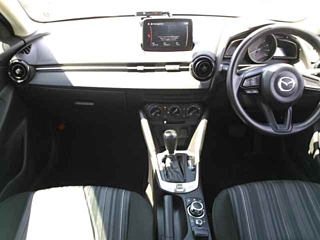 MAZDA MAZDA2 2020