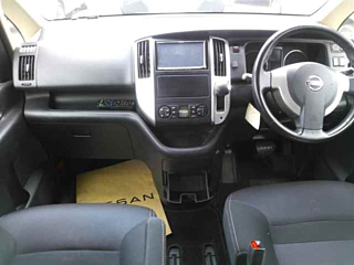 NISSAN SERENA 2008