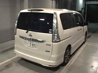 NISSAN SERENA 2015