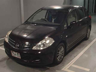 NISSAN TIIDA 2010