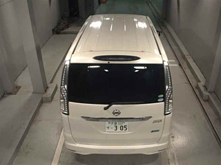 NISSAN SERENA 2015
