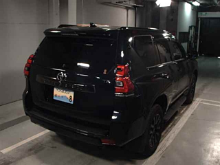 TOYOTA LAND CRUISER PRADO 2022