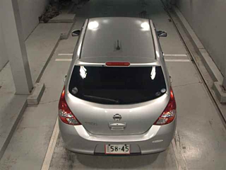 NISSAN TIIDA 2010