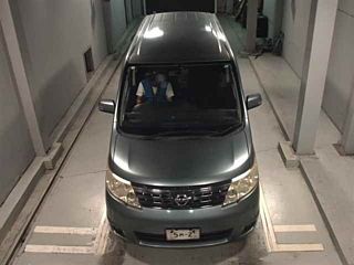 NISSAN SERENA 2010
