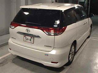 TOYOTA ESTIMA 2010