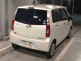 DAIHATSU MOVE 2012