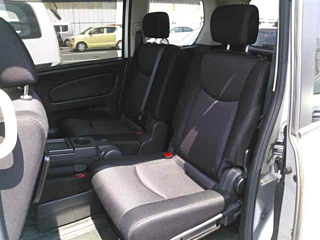 NISSAN SERENA 2013