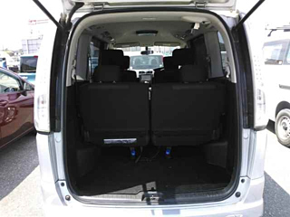 NISSAN SERENA 2013