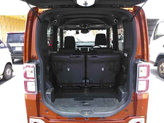 TOYOTA PIXIS MEGA 2018