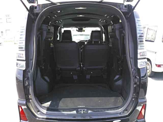 TOYOTA VOXY 2020