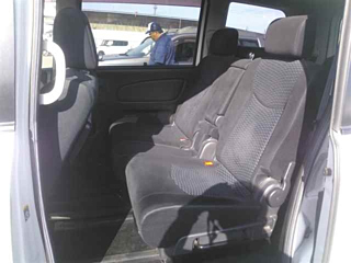 NISSAN SERENA 2011
