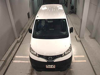 NISSAN NV200 2019