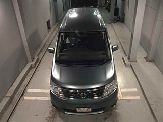 NISSAN SERENA 2010