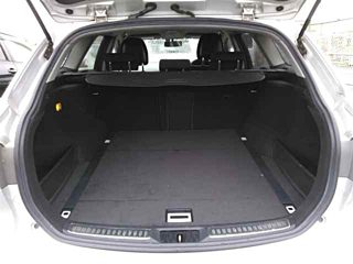 TOYOTA AVENSIS WAGON 2012