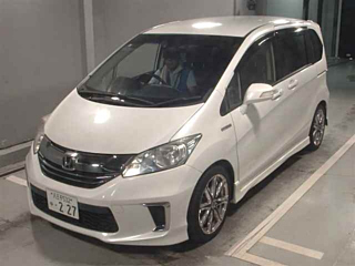 HONDA FREED 2015