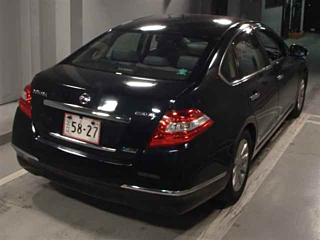 NISSAN TEANA 2011