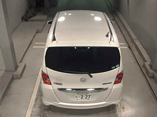 HONDA FREED 2015