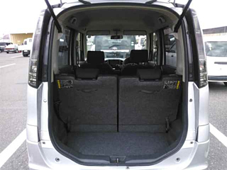 NISSAN ROOX 2012