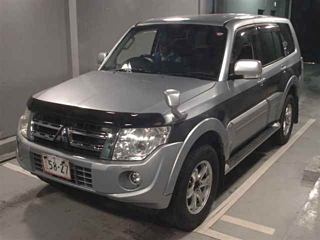 MITSUBISHI PAJERO 2012