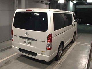 TOYOTA HIACE VAN 2017