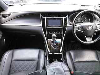 TOYOTA HARRIER 2015
