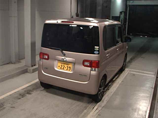 DAIHATSU TANTO 2013