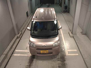 DAIHATSU TANTO 2013