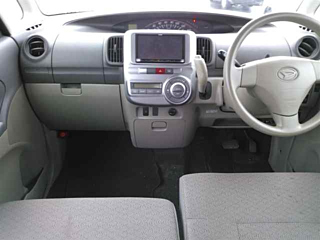 DAIHATSU TANTO 2013