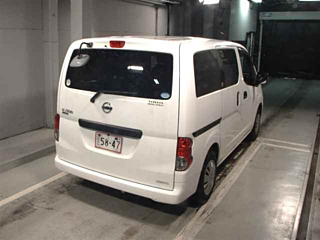 NISSAN NV200 2021