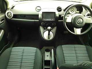MAZDA DEMIO 2009