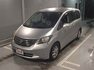 HONDA FREED 2008
