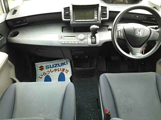 HONDA FREED 2008