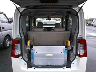 DAIHATSU TANTO 2014