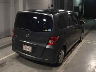 HONDA FREED 2010