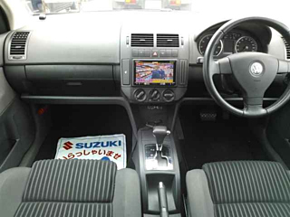 VOLKSWAGEN POLO 2009