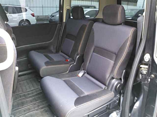 NISSAN SERENA 2009