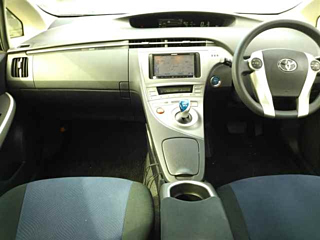 TOYOTA PRIUS 2012
