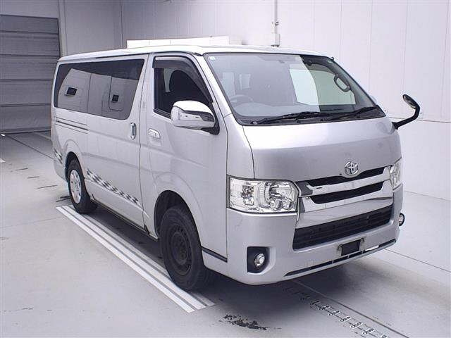 TOYOTA REGIUS ACE VAN 2015