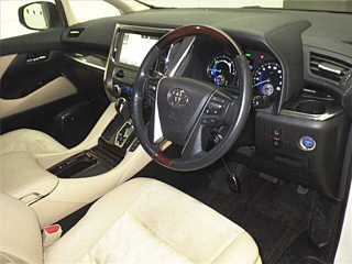TOYOTA ALPHARD 2016