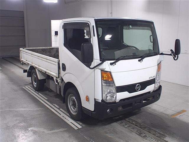 NISSAN ATLAS 2017