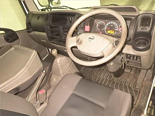 NISSAN ATLAS 2017